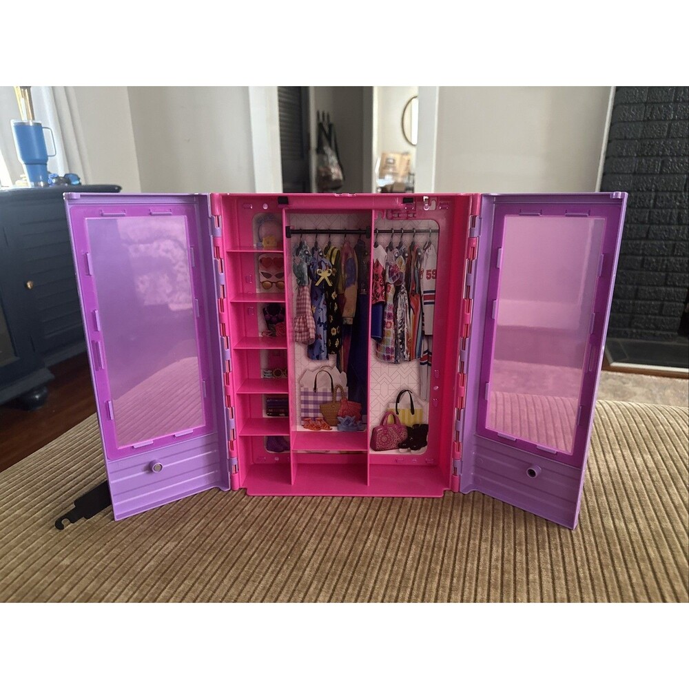 Barbie Fashionista Ultimate Closet Pink Portable Carry Storage Case 2018